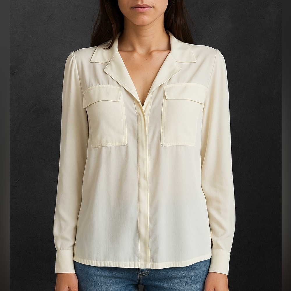 White House Black Market Cream Button-Down Blouse with Chest Pockets (979)